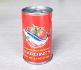 Законсервированные рыбы сардины в томатном соусе много тип упаковки