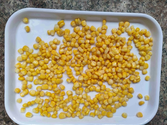 Нормальная открытая крышка консервированная сладкая кукуруза с водными ингредиентами