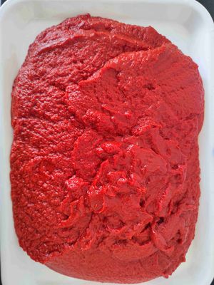 Вкусный и удобный консервированный томатный экстракт для занятой кухни